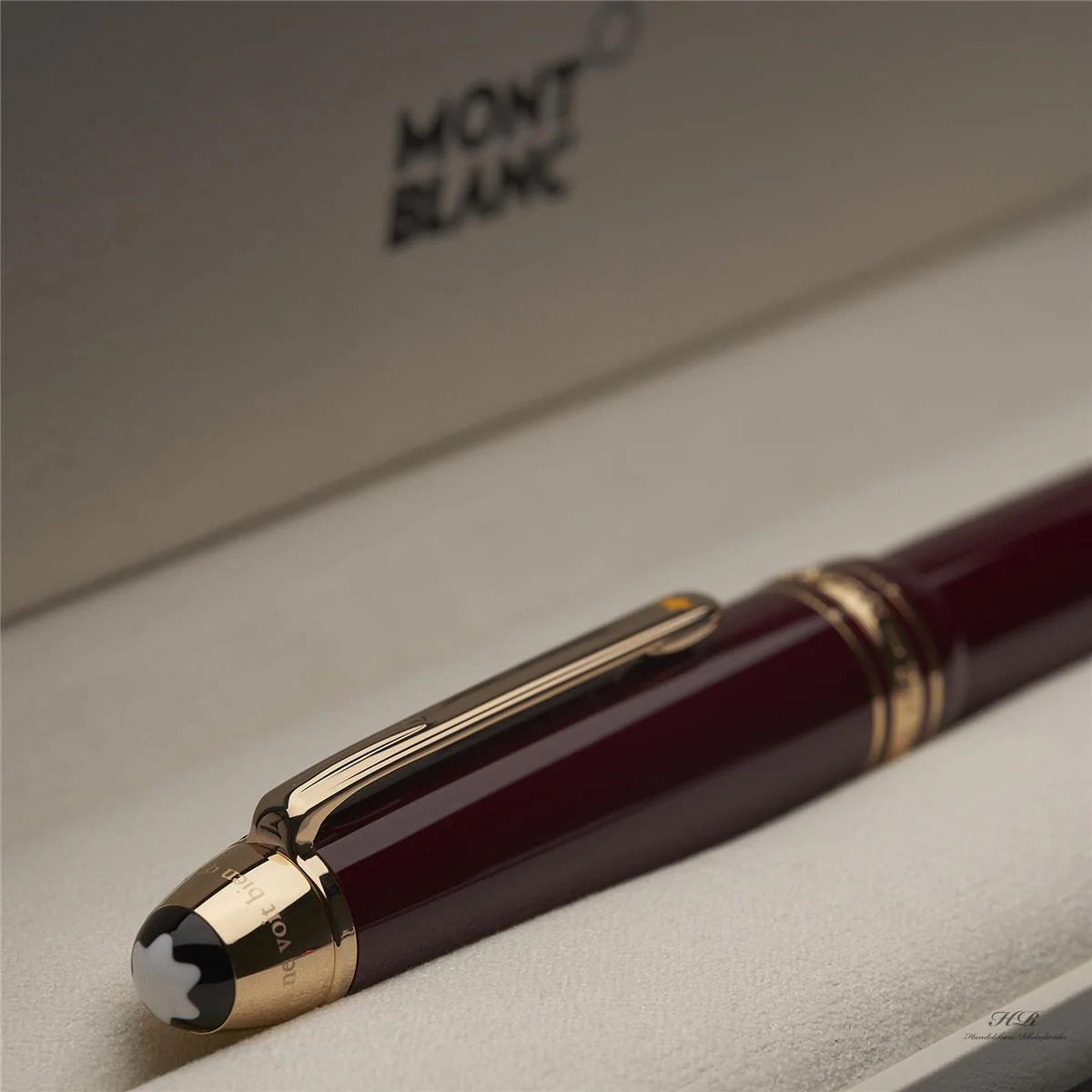 Montblanc Meisterstück Le Petit Prince and Planet Resin Rollerball ID 125305 - Image 2